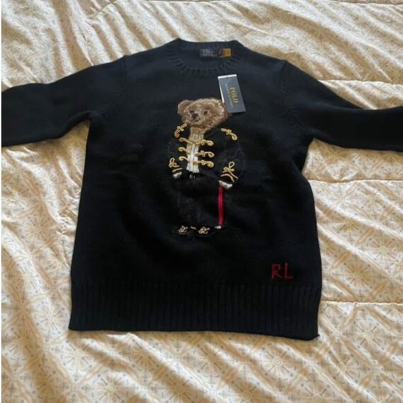 Sweater - Picture 3 of 4